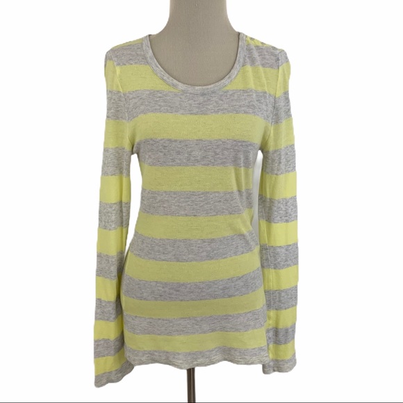 GAP | Yellow & Gray Striped Sweater - Picture 5 of 10